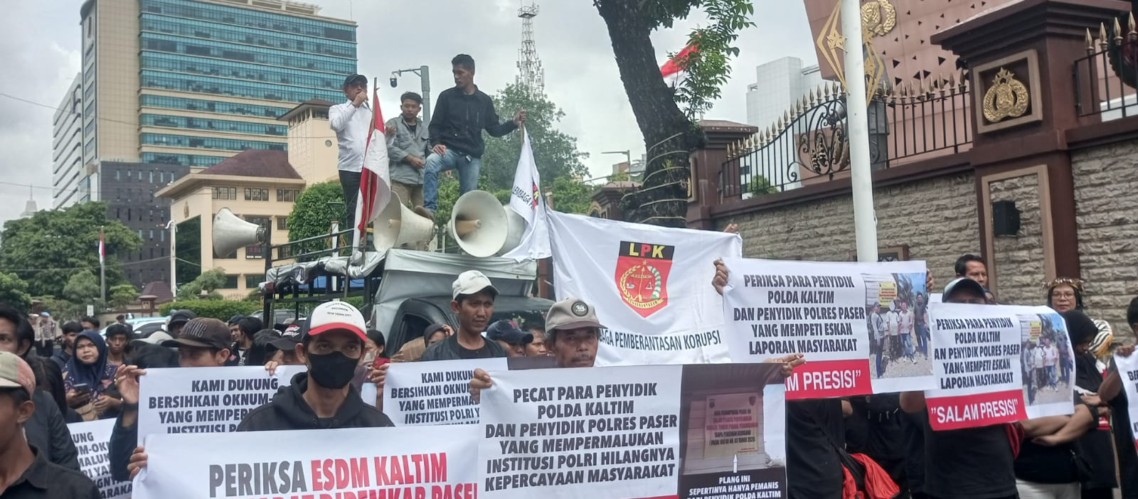 Aktivis LPK Desak Penutupan Tambang Pasir Ilegal di Sungai Kandilo Paser Kalimantan Timur