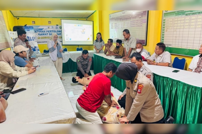 Bersama Biddokes Polda Sulteng, Jasa Raharja Sulteng Gelar PPGD di Desa Mpanau Kabupaten Sigi
