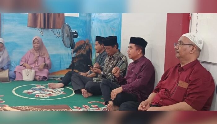 Pemkot Hadiri Pesantren Kilat Ramadan dan Buka Puasa Bersama di SDN 21 Palu