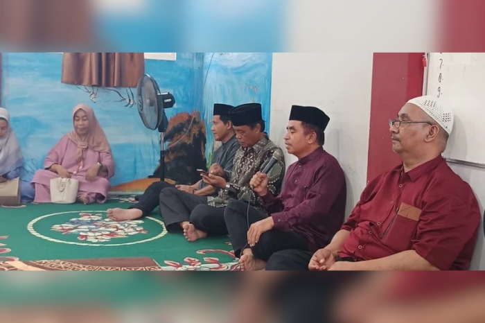 Pemkot Hadiri Pesantren Kilat Ramadan dan Buka Puasa Bersama di SDN 21 Palu