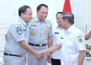Pembina Samsat Nasional dan Gubernur Jakarta Bahas Penerapan Kebijakan Samsat yang Efektif dan Efisien
