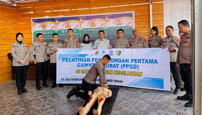 Jasa Raharja dan Biddokes Polda Sulteng Beri Pelatihan PPGD di Daerah Rawan Lakalantas