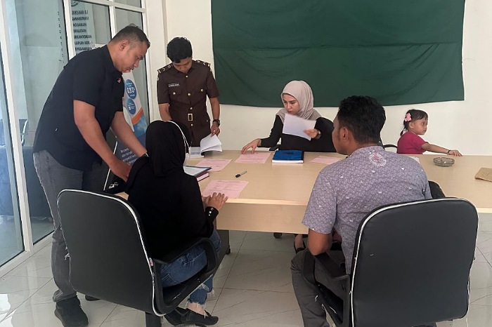 Tersangka Penipuan Jual Beli Beras Diserahkan Ke Kejaksaan, Korban Rugi Rp 220 Juta