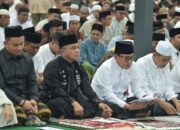 Menteri P2MI dan Wali Kota Palu Shalat Iduladha bersama Ribuan Warga di Lapangan Vatulemo