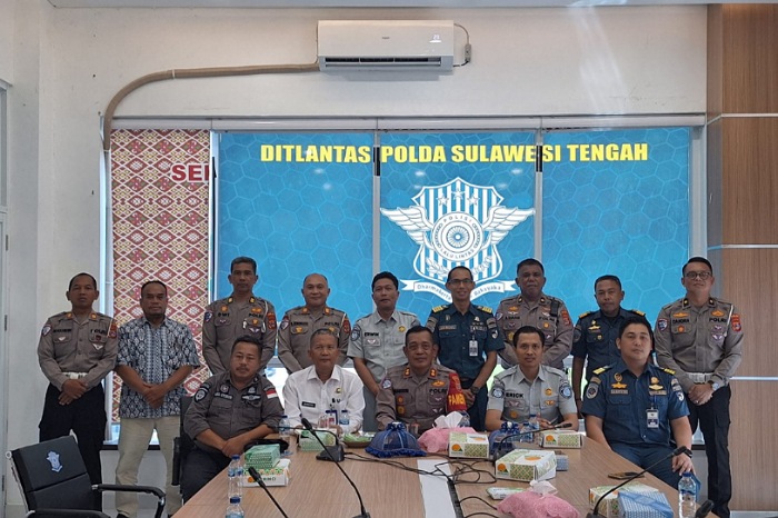 Jasa Raharja Berpartisipasi Dalam Upaya Tertib Kendaraan Kelebihan Muatan oleh Polda Sulteng