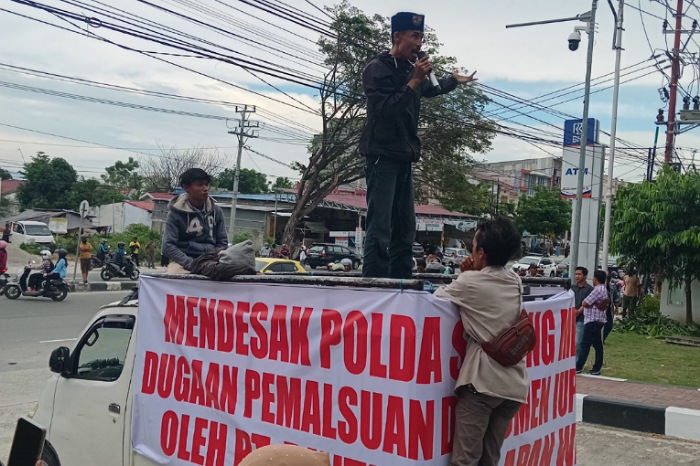 Aliansi Mahasiswa dan Masyarakat Tuntut Pencabutan Izin Usaha Pertambangan PT BDW di Morowali