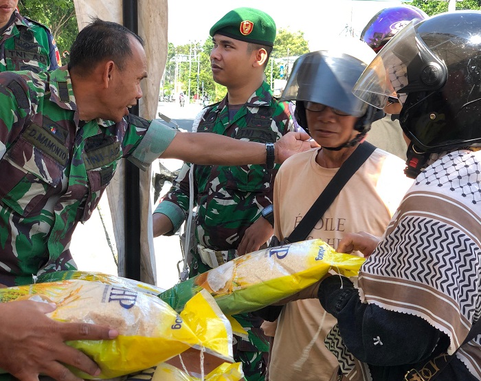 Bulog dan Korem 132 Gelar GPM, Salurkan Beras SPHP Murah di Kota Palu