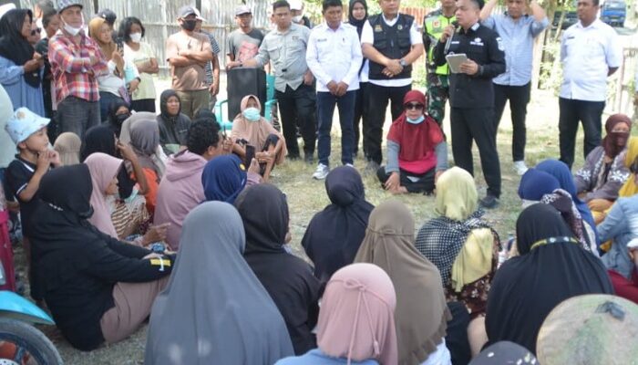 Wali Kota Palu Temui Warga Aksi Keluhkan Aktivitas Galian C di Watusampu