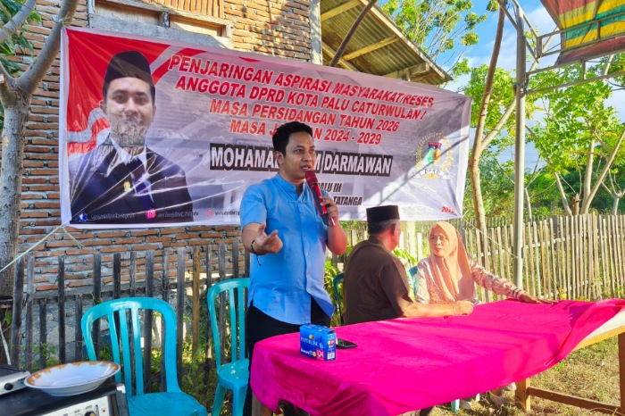 Imam Darmawan Serap Aspirasi Warga Palu Selatan soal Permintaan Tiang Listrik dan Masalah Bantuan Sosial
