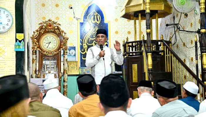 Safari Ramadan Gubernur Sulteng, Anwar Hafid Ajak Umat Perkuat Ketakwaan
